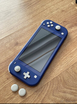 Nintendo Switch Lite (Blue) - 2