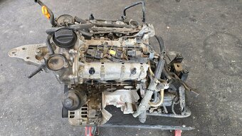 Motor 1,2 htp 12V AZQ - 2