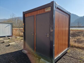 Sanitární kontajner o rozměru 2,4 x 2,4 m - 2
