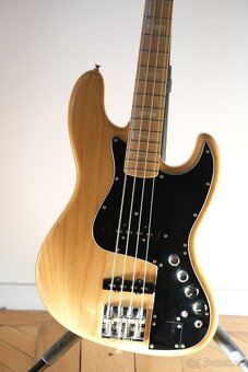 Fender Jazz Bass Marcus Miller - made in Japan - 2