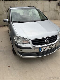 Touran volskwagen CNG - 2