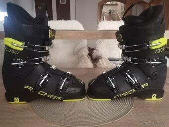 Predám chlapčenské lyžiarky Fischer RC4 60 veľkosť 25,5 - 2
