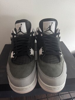 Air Jordan 4 Retro Fear - 2