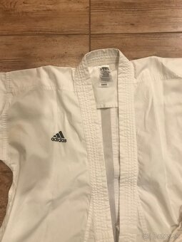 Kimono na karate Adidas. - 2