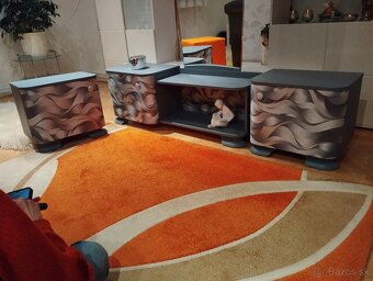 Nočné stolíky +zrkadlo - 2