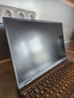 Predám notebook XMG EVO 15 (M24) AMD Ryzen 7 - Win 11 Pro - 2