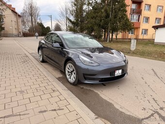 Tesla Model 3 RWD | 2022 | TOP stav - 2