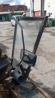 Zetor dvere presovske - 2