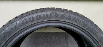 Zimna pneu 235/45 r18 1ks - 2