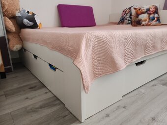 Predám posteľ v rozmere 200×160cm - 2