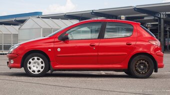 Peugeot 206 1.4i 55kW Hatchback 2008 5.st Manuál - 2