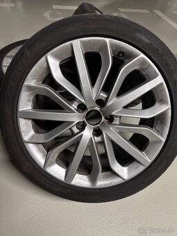 255/45/19 Audi A6 c7 A7 - 2