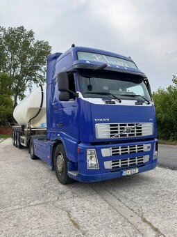 Súprava Volvo, Feldbinder - 2