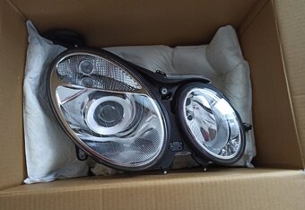 Mercedes Benz W211 a Mercedes W204 svetlomety - 2