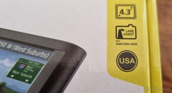 Predám GPS navigáciu Nüvi 42LM - 2