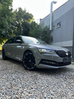 Škoda Superb Sportline 4x4 2021 Virtual/Matrix/Side - 2
