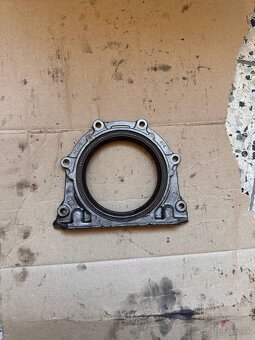 Ochranný kryt zadného tesnenia kľukového hriadeľa 2.2 MZR-CD - 2