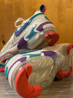 Nike Air VaporMax EVO - 2