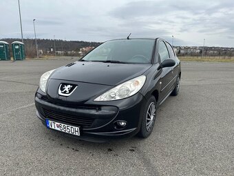 Peugeot 206+ - 2