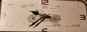 Predám pekné rustikálne hodiny akože rádio s motívom Harley - 2