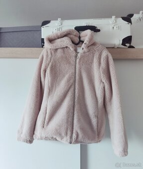Huňatá bunda s kapucňou - 2