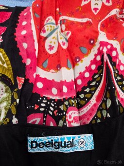 Šaty Desigual - 2