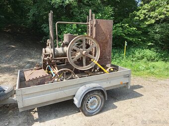 Starožitný motor. - 2