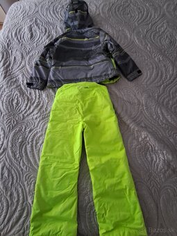 Predám zimnú bundu a otepľovačky. - 2