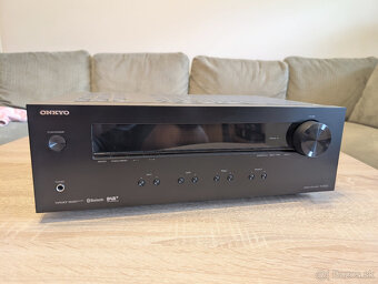 Onkyo TX-8220 - 2