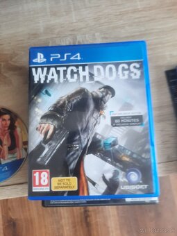 Ps4 slim - 2