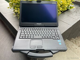 odolný, vojenský notebook PANASONIC CF-53 - 17h batéria - 2