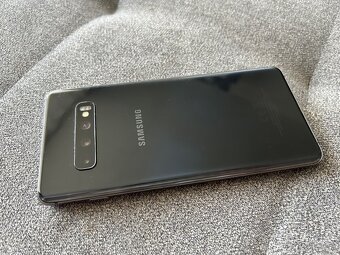 Samsung Galaxi S10 + - 2