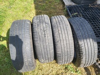Letné Bridgestone 225/60R17 - 2