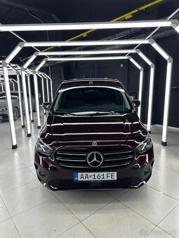 Mercedes-Benz T-Class 180 d - 2
