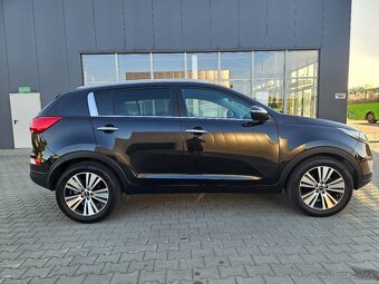 Kia Sportage 1.7CRDi Business Line 2015 EURO6 SERVIS - 2