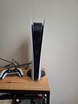 Predám Playstation 5 + 2 ovládače - 2