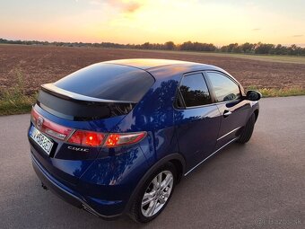 Civic 8g 1.8 i-vtec Sport - 2