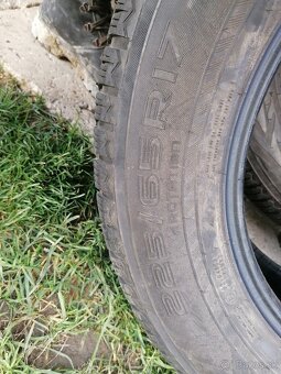 Zimné pneu Nokian 225/65 R17 - 2