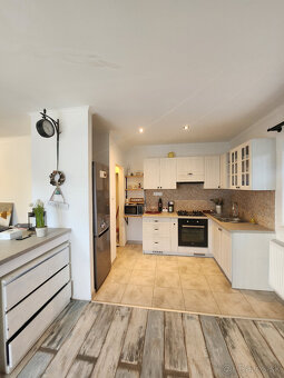 VÝBORNÁ PONUKA A CENA - poschodová novostavba, ihneď voľná - 2