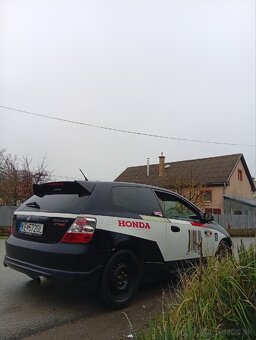 Predám Čitaj popis - 2