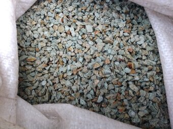 Zeolit/Klinoptilolit - filtračný médium, frakcia 5-8mm - 2