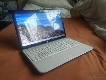 HP. 15,6“ LED. Disk 500 GB. Grafika 2 GB. Nová baterka. - 2