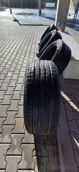 Goodyear 275/45 R21 allseason - 2