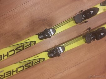 Predám lyže Fischer RC4 140cm - 2