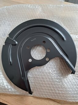 Ochranny plech na kotúč - 2