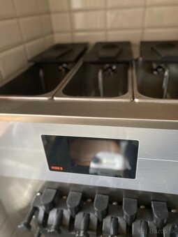 Zmrzlinový stroj na točenú zmrzlinu - 2