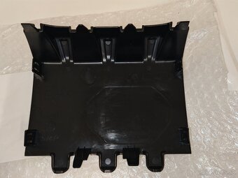 Kryt Radaru ŠKODA SUPERB IV - 2