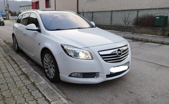 Rozpredám Opel insignia - 2