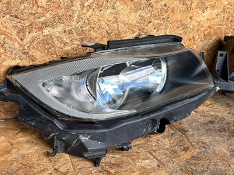 BMW 3 E90/91 Predfacelift halogénové svetlomety - 2