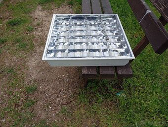 Predám pre haly alebo večšiu miesnosť..lampy.. - 2